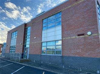 TO LET: Greystone Science Centre, St Mary's College, Shear Brow, Blackburn