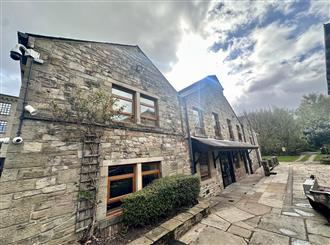 Hurstwood Court Business Centre, New Hall Hey Road, Rawtenstall